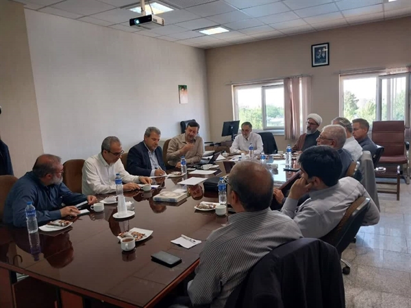  برگزاری نشست شورای علمی اندیشکده حکمرانی و قانون گذاری همدان