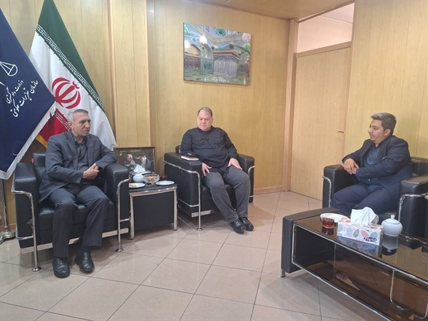 دیدار دبیر اندیشکده حکمرانی و قانون گذاری آذربایجان شرقی با مدیرکل تعزیرات حکومتی 